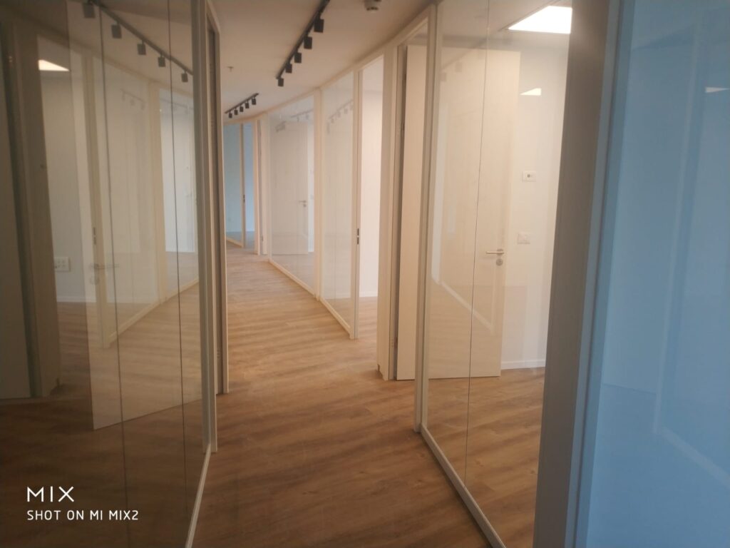 משרדים למכירה במגדל ספיר 300 מר 3