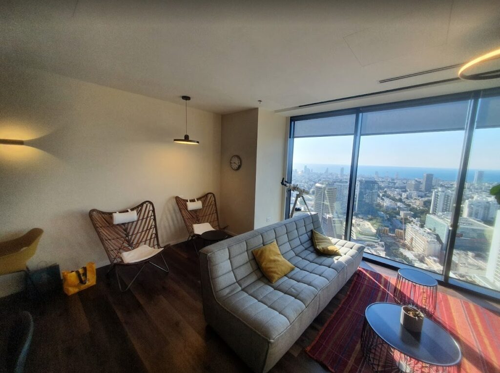 משרד להשכרה במידטאון 400 מר 4