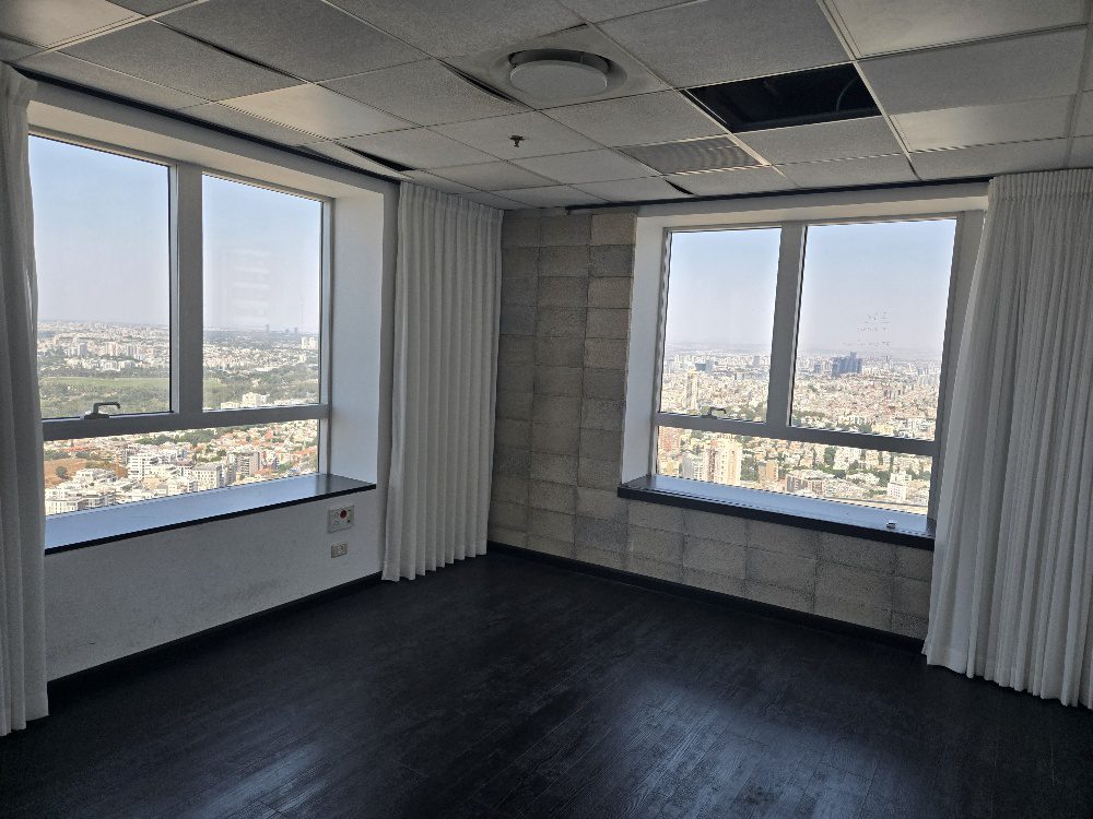 משרדים להשכרה ברמת גן במשה אביב 300מר 2